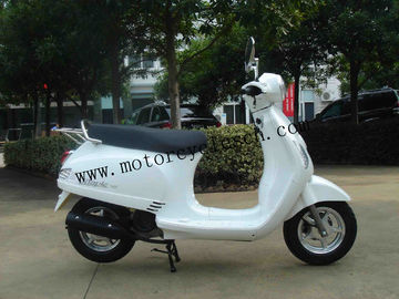 EEC DOT EPA 50cc Gas 2-stroke 4-stroke  single-cylinder air-cooled Scooter LED Vespa125 supplier