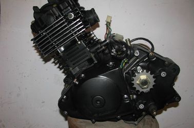 GXT200 Motocross GS200 Engine Black Electric Start Motorcycle Engine Parts QM200GY-B supplier