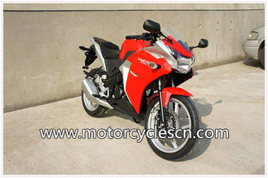 Water-Cooled Red Drag Motorcycles Road Racing , Honda CBR150 Sports Car supplier